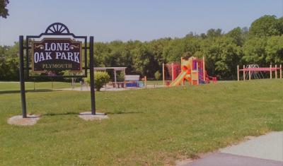 Lone Oak Park Entrance Sign